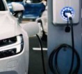 Osobní automobily s elektrickým pohonem pouze na baterie: +76 % v roce 2021